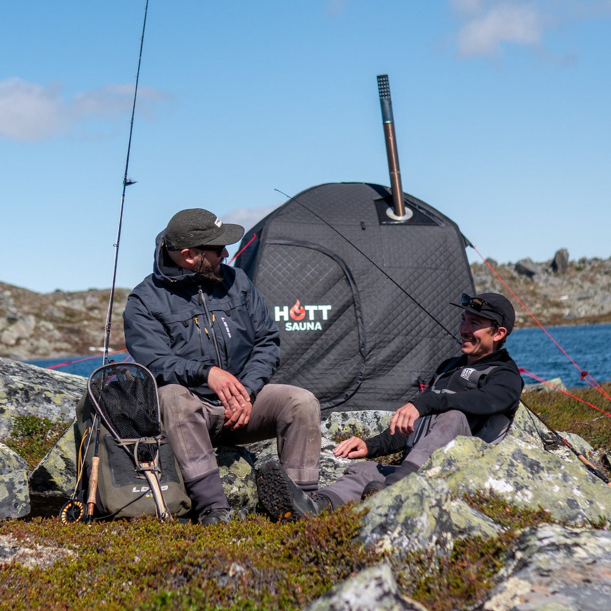 Bastu vid fiskevattnet: så tar du med bastutältet på fisketuren